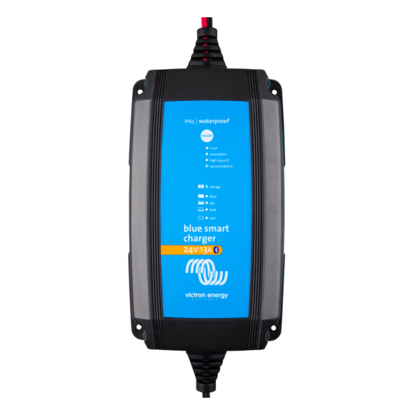 Blue Smart IP65 Charger 24/13(1) 230V UK