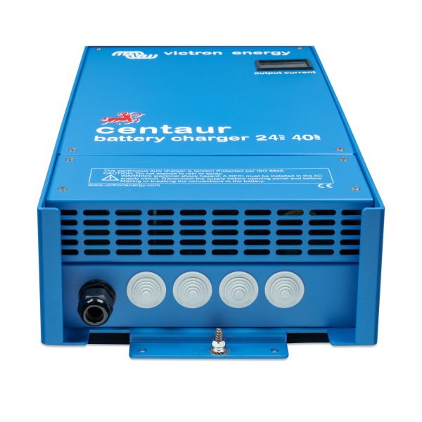 CCH024040000_Centaur-Charger-24-403-120-240V-conn.png Centaur Charger 24/40(3) 120-240V