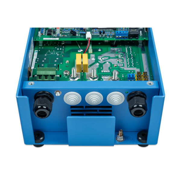 PCH024016001_Charger-24-16-21-120-240V-conn-open.png Phoenix Charger 24/16 (2+1) 120-240V